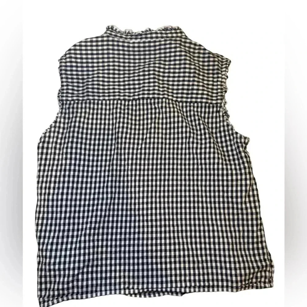 Forever 21 Woven Sleeveless Button  Shirt Black/White Checkered - Size Small - Picture 2 of 7